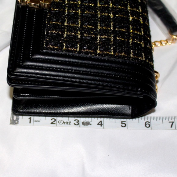 VEGAN Est. 2005 Woman’s Hand Bag / Cross Body Bag - Picture 8 of 8